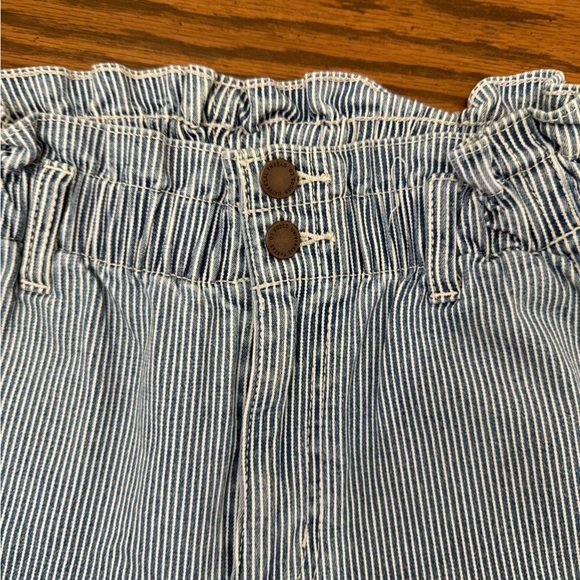 Universal Thread Blue Striped High Rise Jeans - Picture 3 of 4